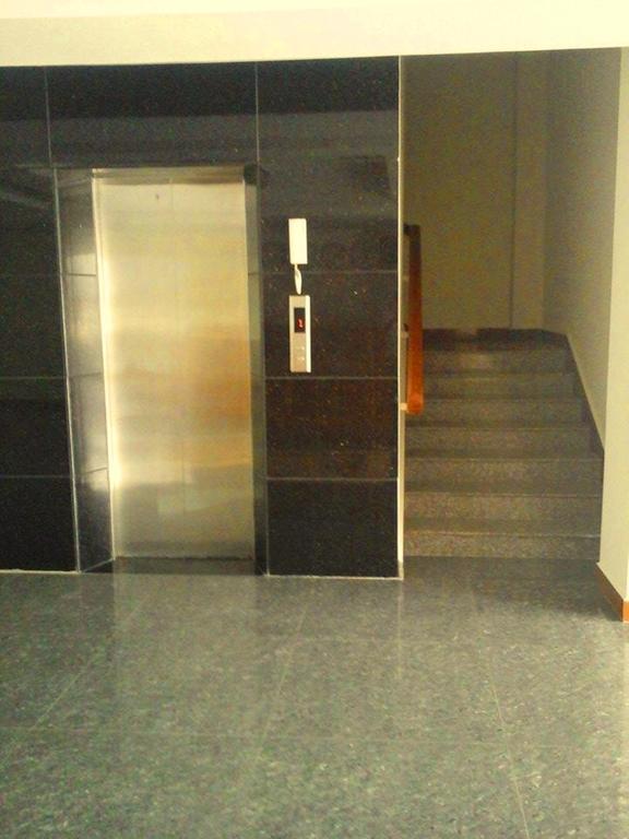 Tan Tower Hotel Phnom Penh Esterno foto