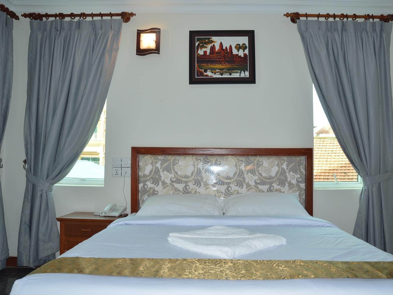 Tan Tower Hotel Phnom Penh Esterno foto